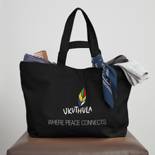 Laden Sie das Bild in den Galerie-Viewer, Recycelte Shopping Bag – Ukuthula - Schwarz
